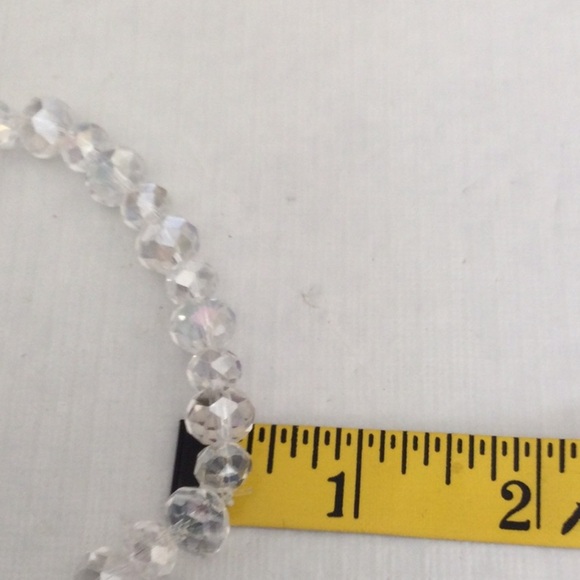 Chic Iridescent Beaded Bracelet NWOT * - Picture 3 of 4